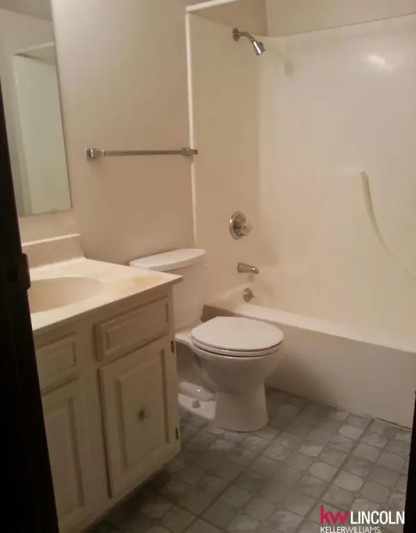 Picture 5