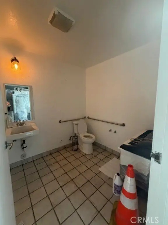 Picture 25