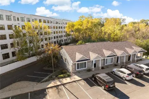 Corner Unit in Edgewood Office