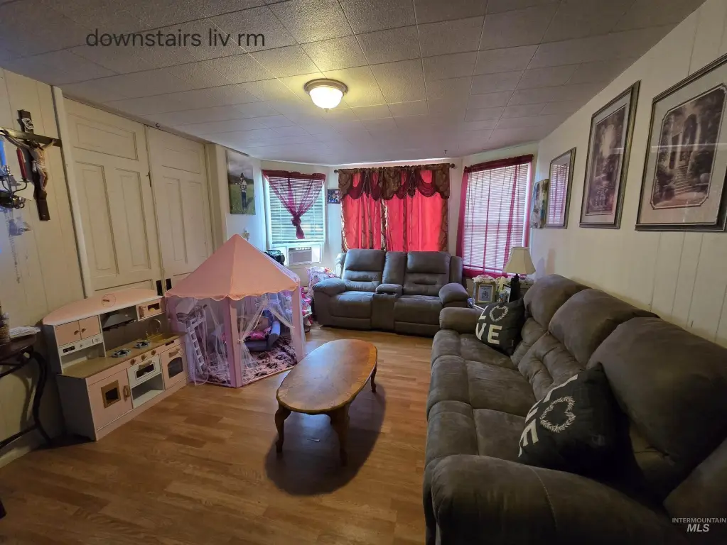 Picture 15