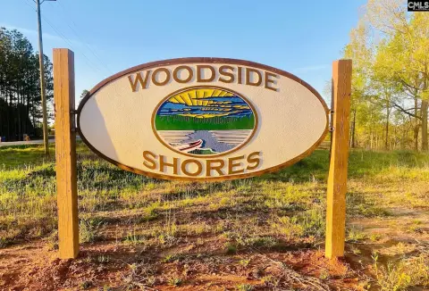 Waterfront Lot in Woodside Shores