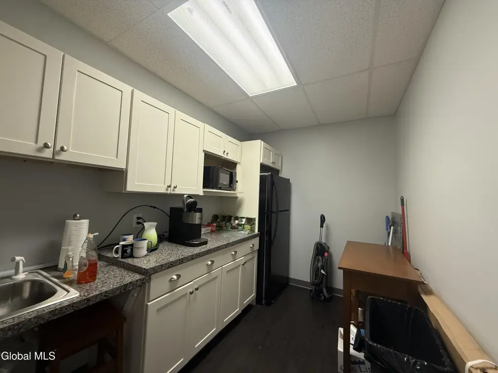 Picture 13