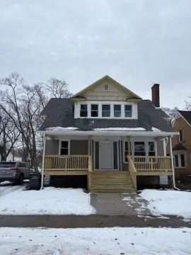 Move-in Ready Muskegon Duplex