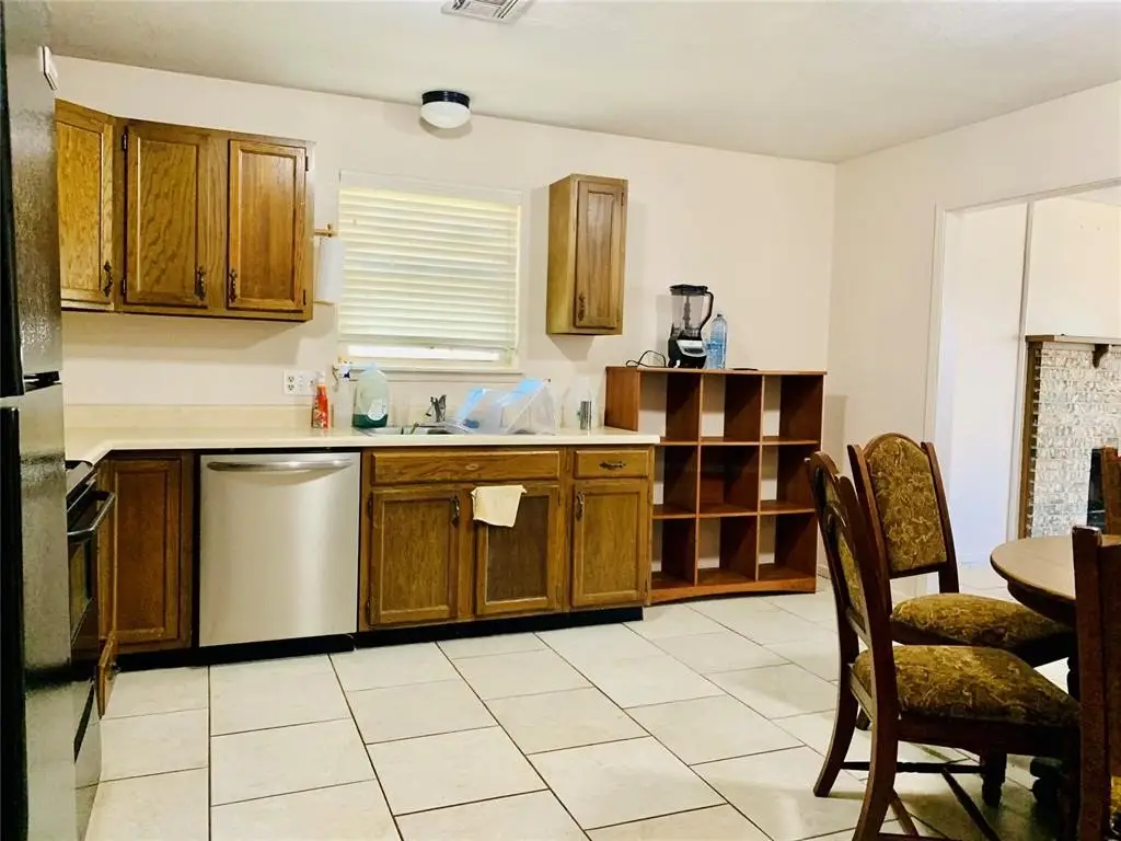 Picture 4