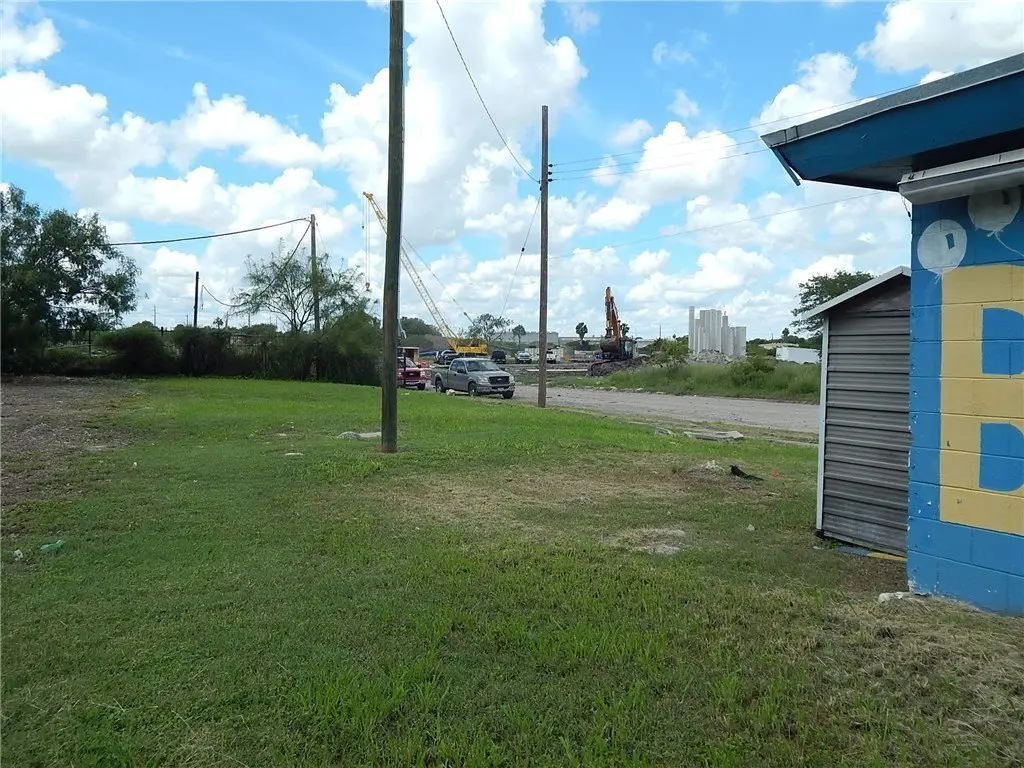 Picture 3