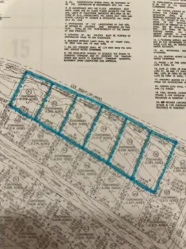 Residential Lot in Lakeside Estates