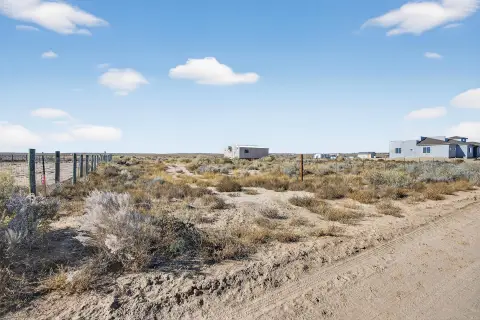 Rio Rancho Acreage with Portable