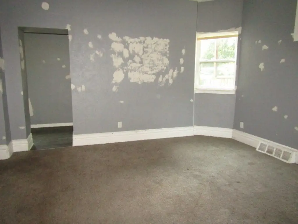 Picture 7