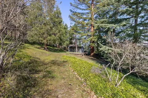 Residential Lots in Quiet Neighborhood