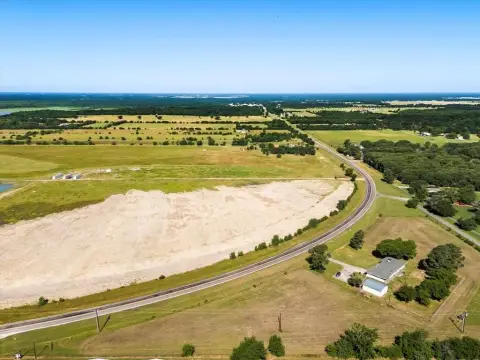 Residential Land in Quinlan, TX