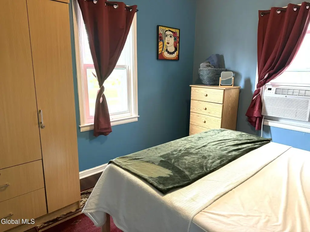 Picture 18
