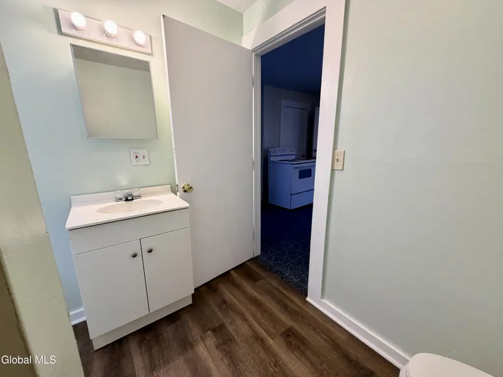Picture 25