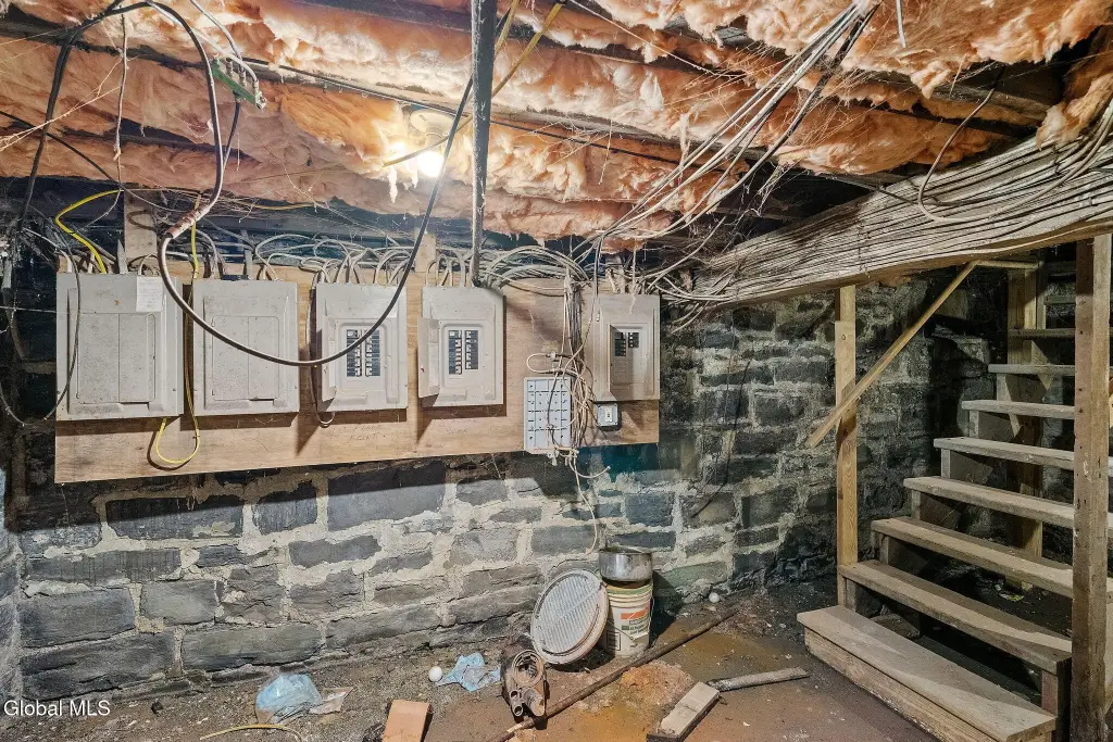 Picture 13