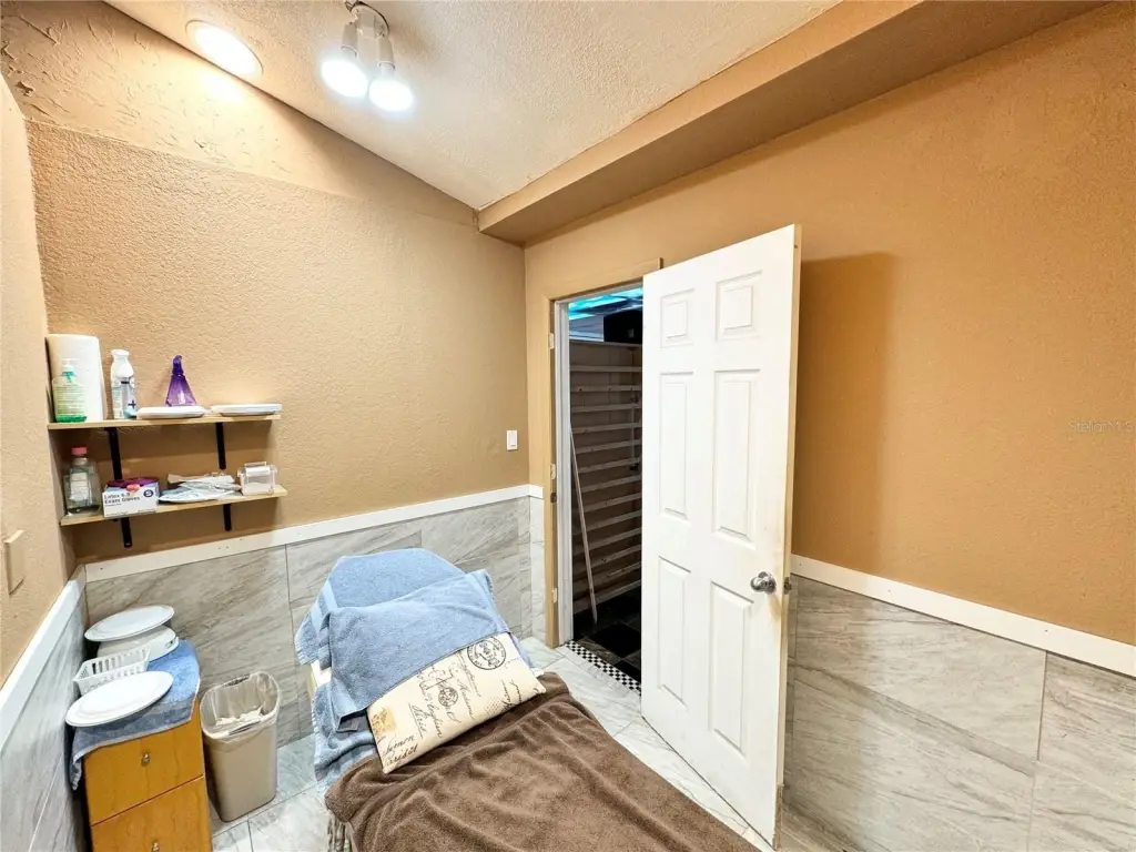 Picture 19