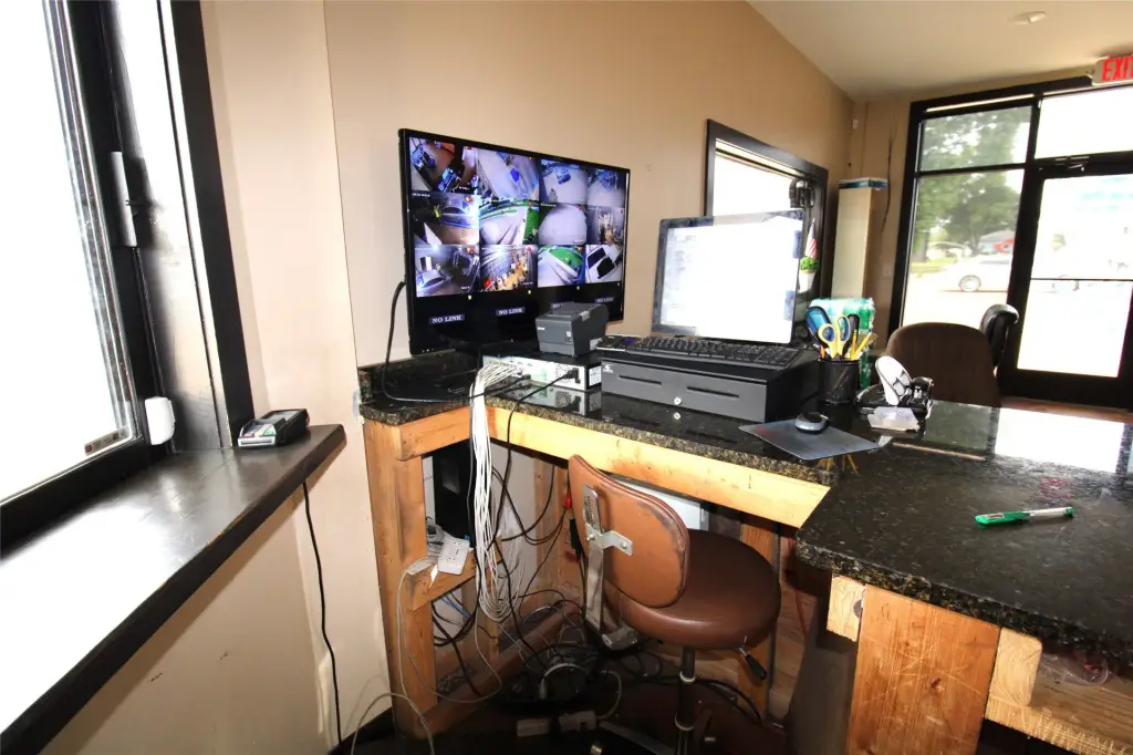 Picture 18