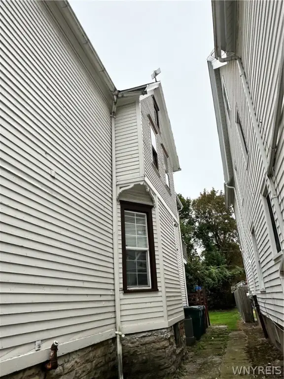 Picture 5