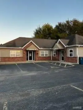 Two-Suite Office Building