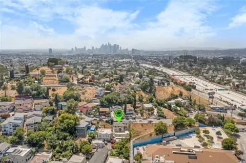 Charming Duplex in City Terrace