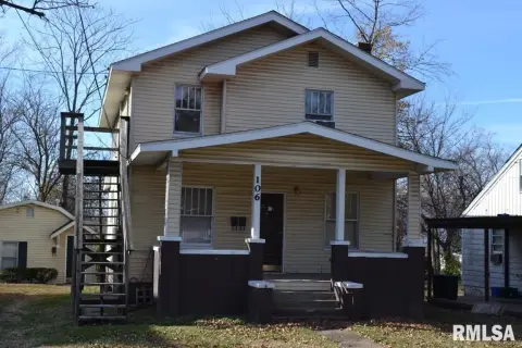 Carbondale Multifamily Property For Sale