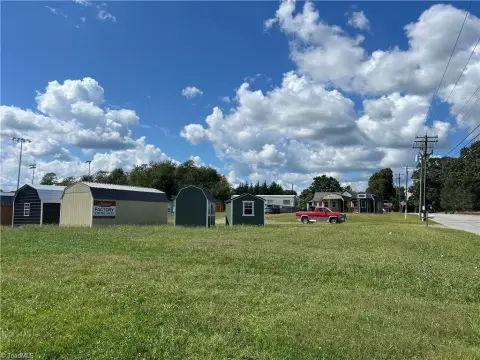 Picture of Commercial land at W Kapp St 503, Dobson, NC