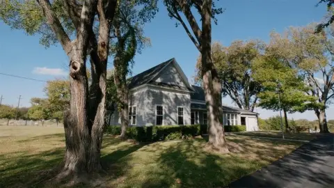 Versatile Office and Storage Combination