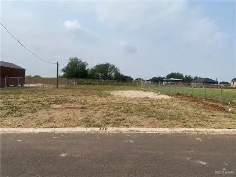 Residential Lot in Edinburg, TX