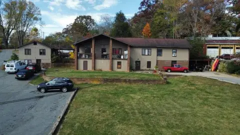 Franklin NC Apartment Building