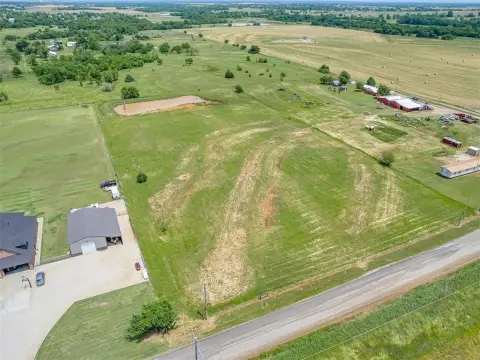 Tuttle, OK - 5 Acres
