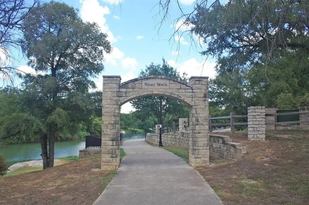 Picture 32