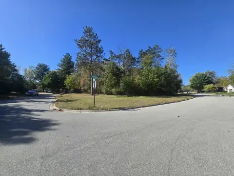 Wooded Corner Lot for Home