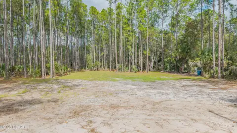 Ready-to-Build Lot Near Beach