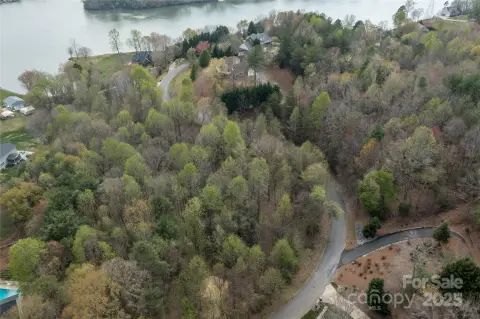Wooded Lot Near Lake Hickory