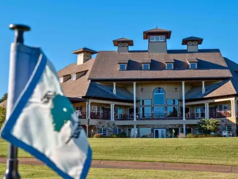 Land in Retreat Country Club