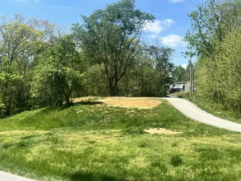 Unrestricted Land Near Beaver Creek