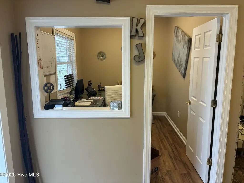 Picture 16