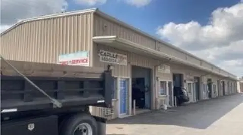 Fort Pierce Warehouse with Office