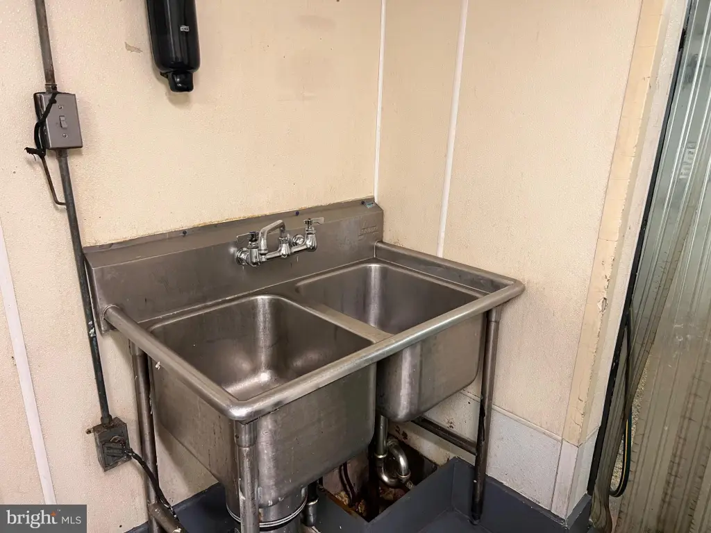 Picture 24