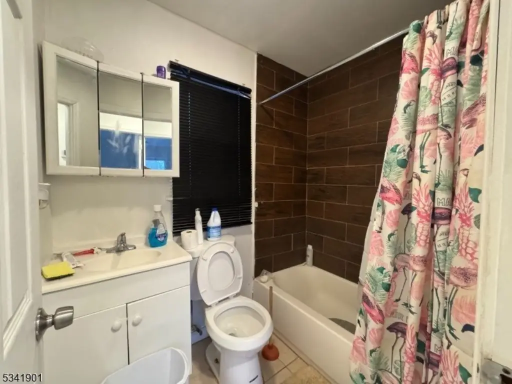 Picture 9