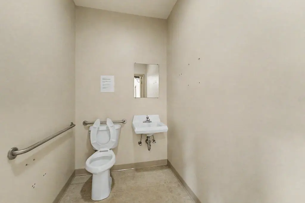 Picture 11