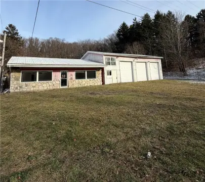 Three-Door Auto Shop