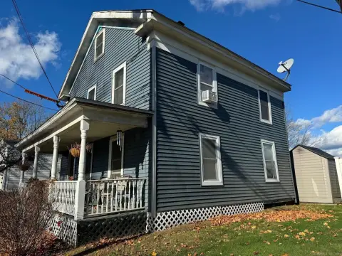 Two-Family Home in Putnam, CT