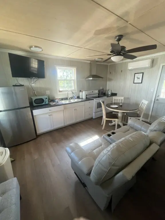 Picture 30