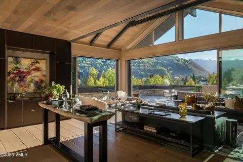 Alpine Estate with Ski Access