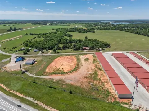 Commercial Land