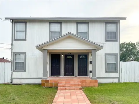 Two-Unit Duplex with Rear Deck