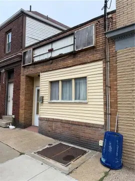 Restaurant Building for Renovation