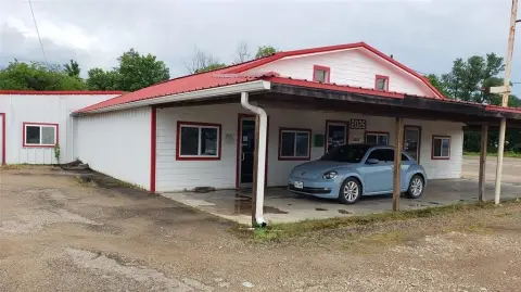 Commercial Land in Paris, TX