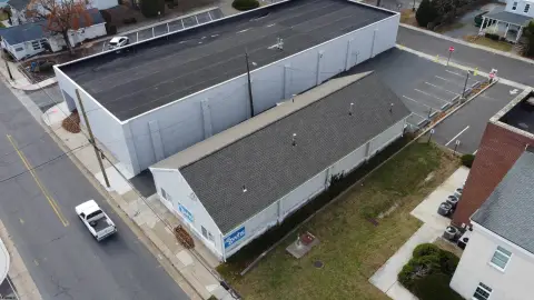 Prime Commercial Building on Shore Road