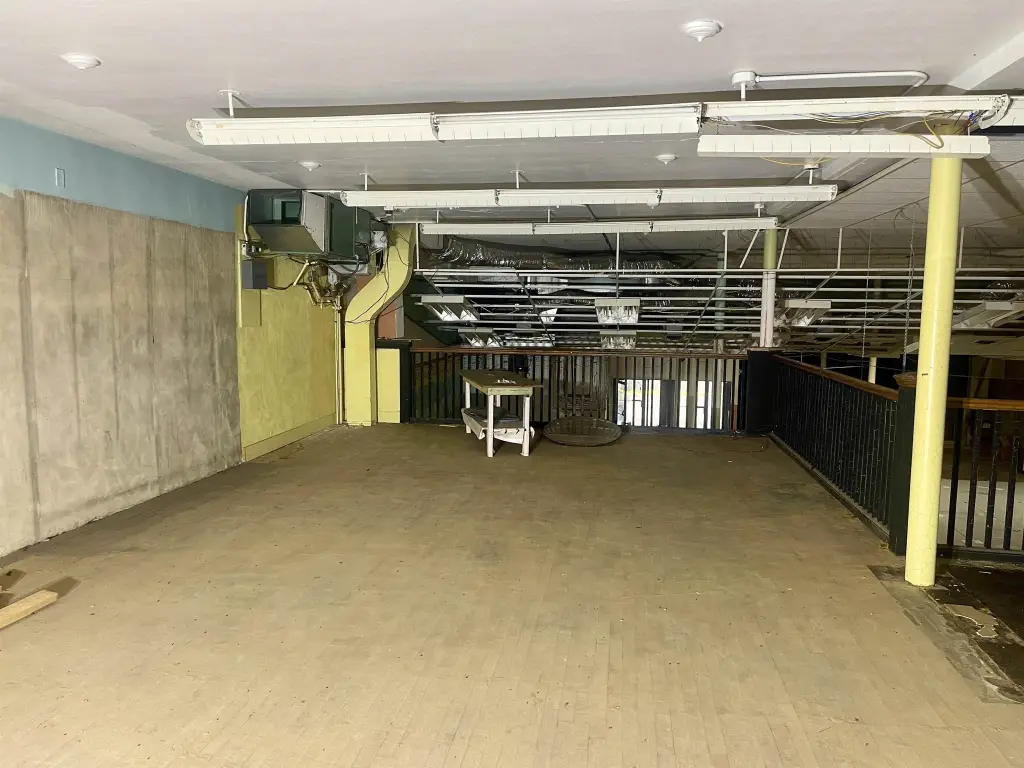 Picture 10