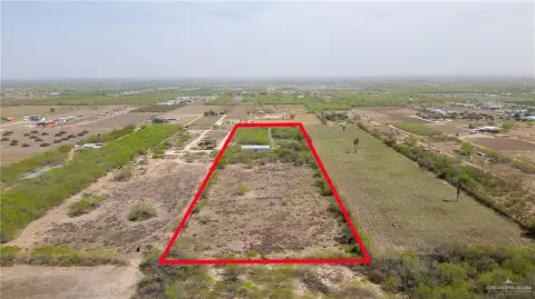 10 Acres of Land, Mission